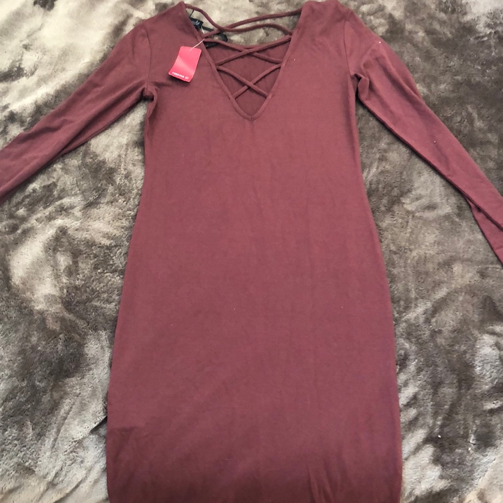 Dress - Picture 2 of 2